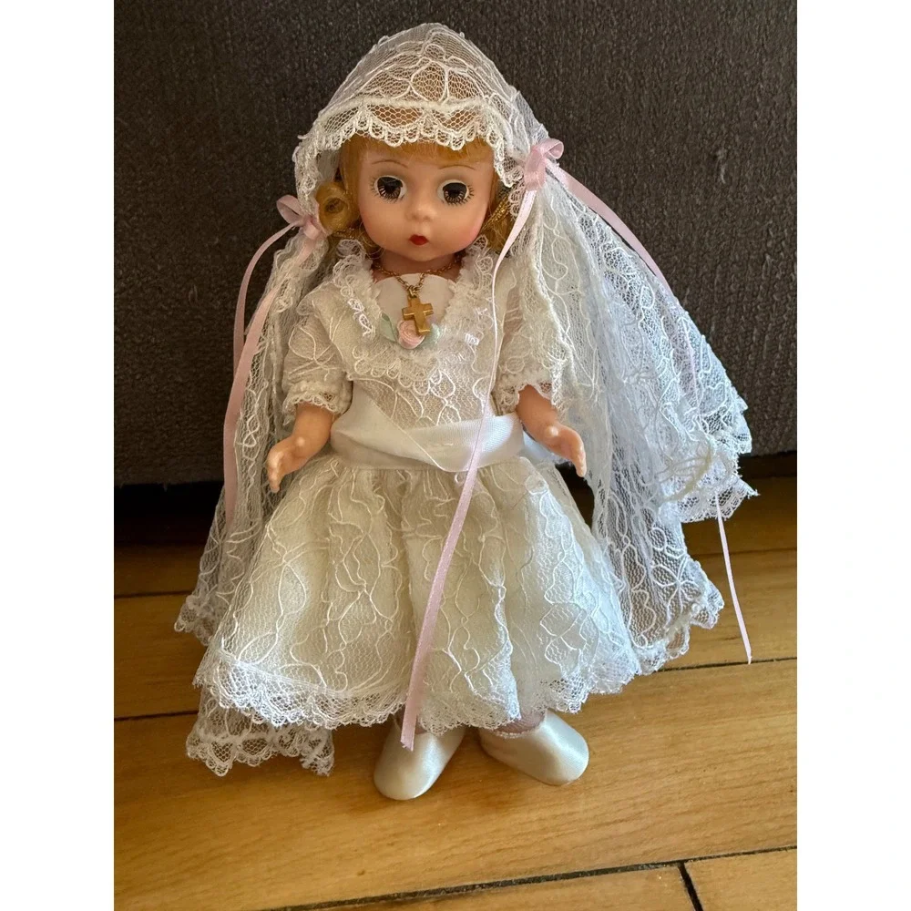 Vintage Madame Alexander first‎ communion doll 7